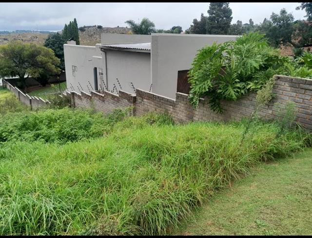 LAND FOR SALE IN WILROPARK